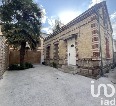 Maison - 82 m² - 4 pièces