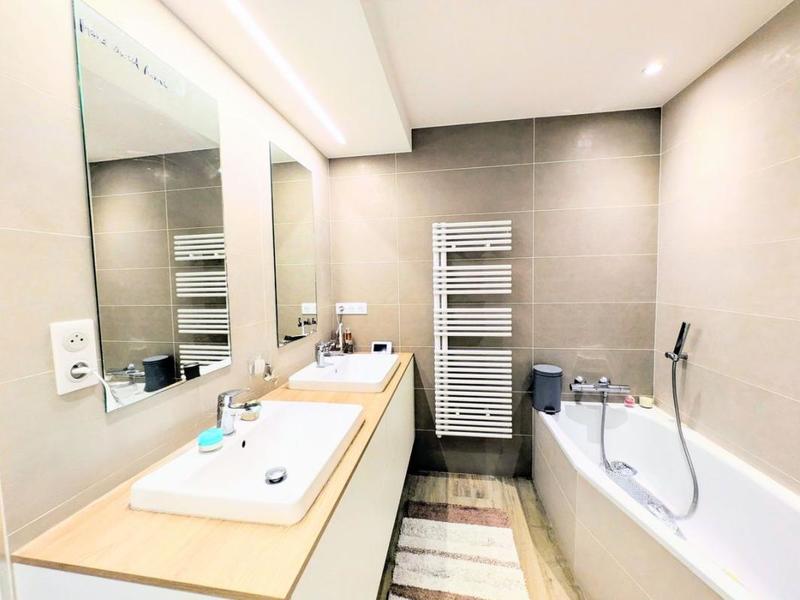 Appartement - 119 m² - 5 pièces