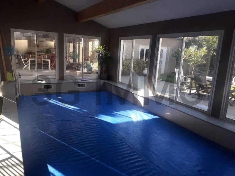 Mas - 220 m² - 7 pièces