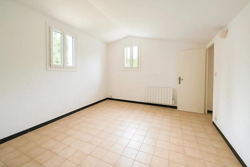 Villa - 111 m² - 6 pièces