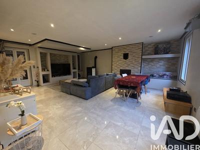 Maison - 142 m² - 5 pièces