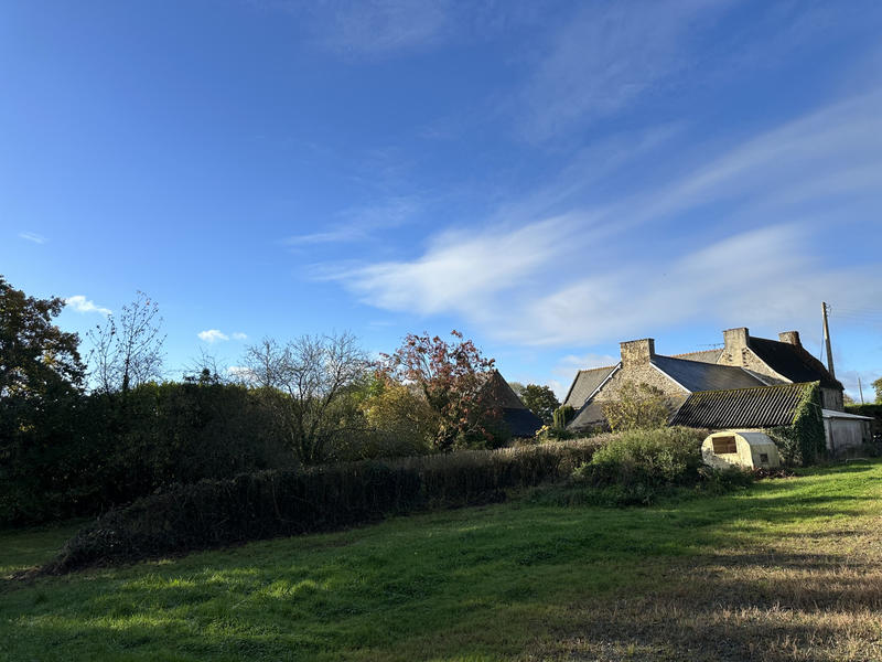 Propriété - 85 m² - 5 pièces