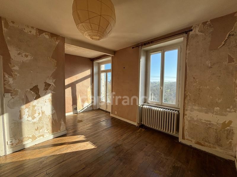 Maison de village - 117 m² - 6 pièces