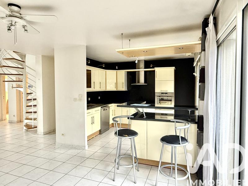 Maison - 127 m² - 6 pièces