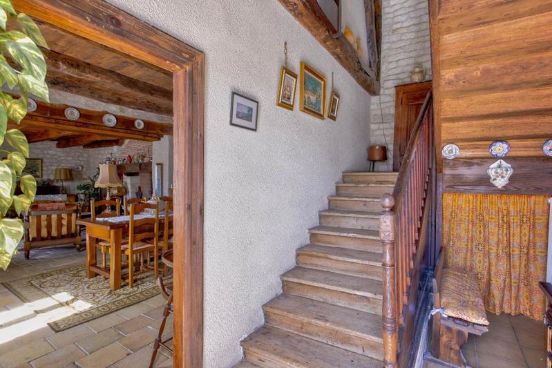 Maison en pierre - 192 m² - 6 pièces