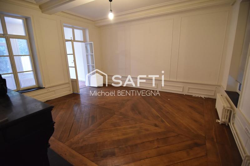 Maison - 165 m² - 8 pièces