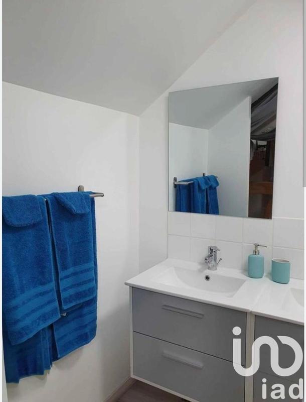 Maison - 99 m² - 5 pièces