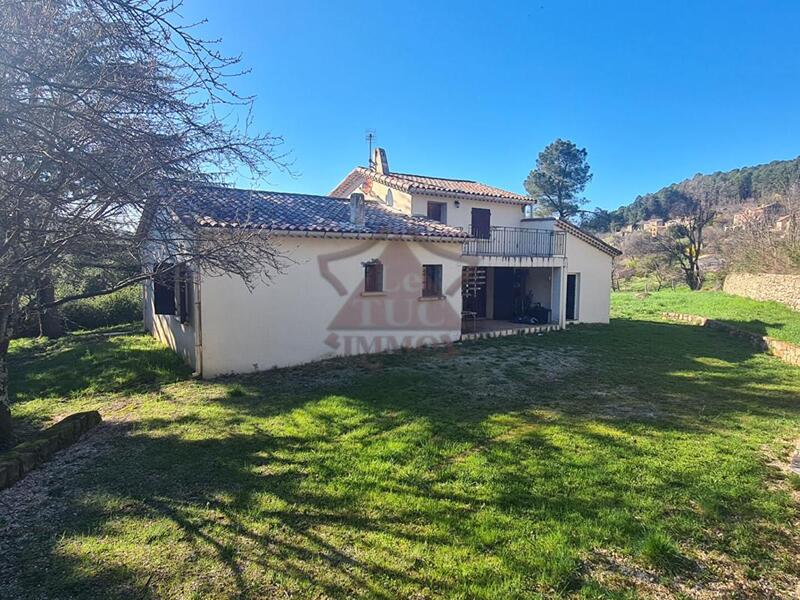 Maison - 148 m² - 7 pièces