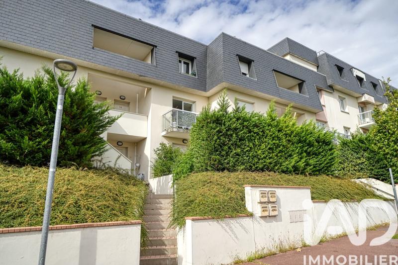 Appartement - 101 m² - 4 pièces