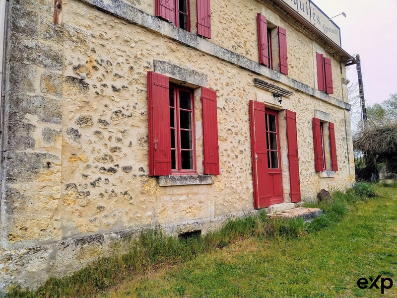 Maison - 171 m² - 7 pièces