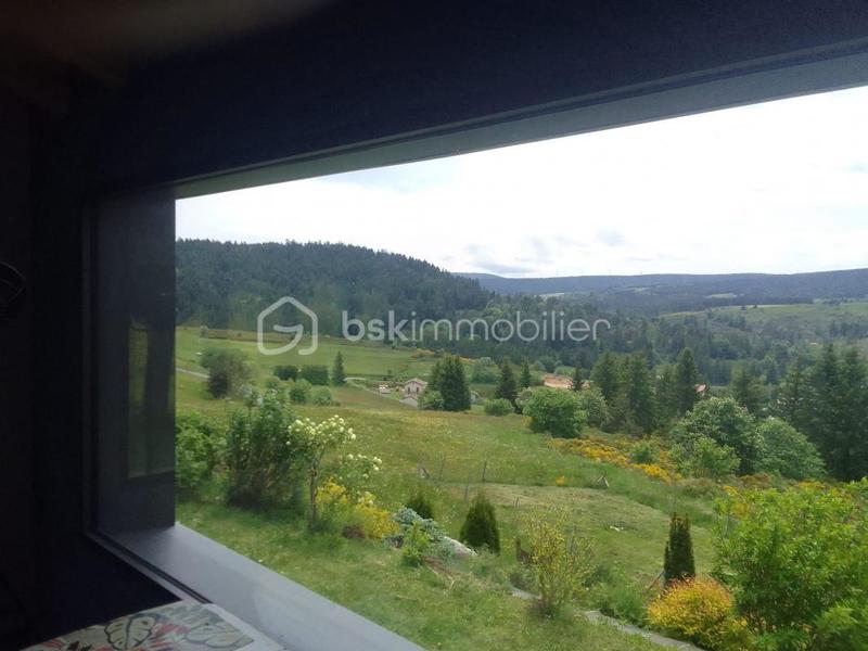 Maison - 151 m² - 4 pièces