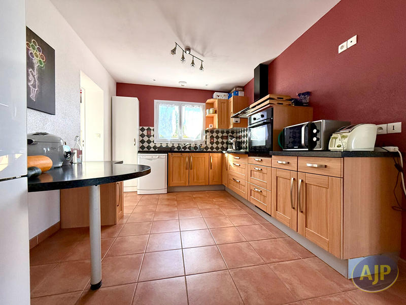 Maison - 135 m² - 6 pièces