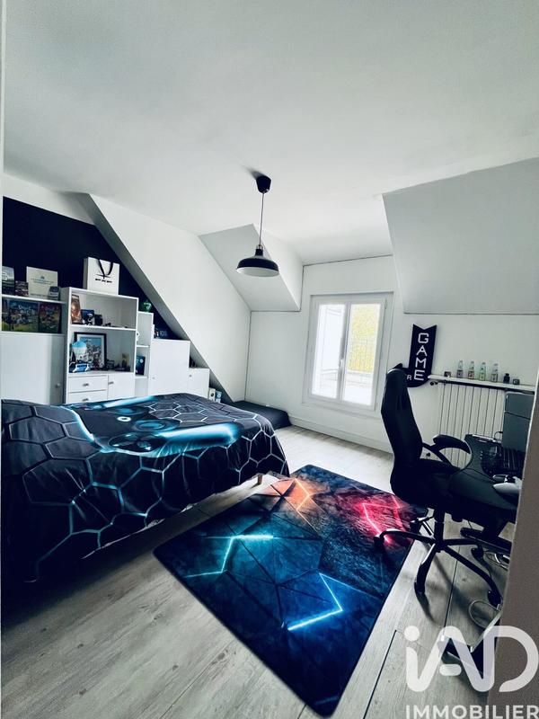 Maison - 175 m² - 8 pièces