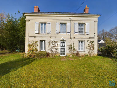 Maison - 137 m² - 5 pièces