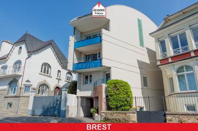 Duplex - 135 m² - 5 pièces