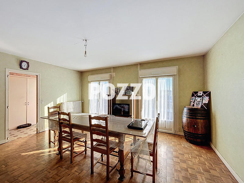 Maison - 97 m² - 3 pièces