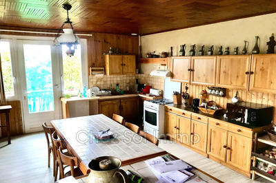 Villa - 310 m² - 12 pièces