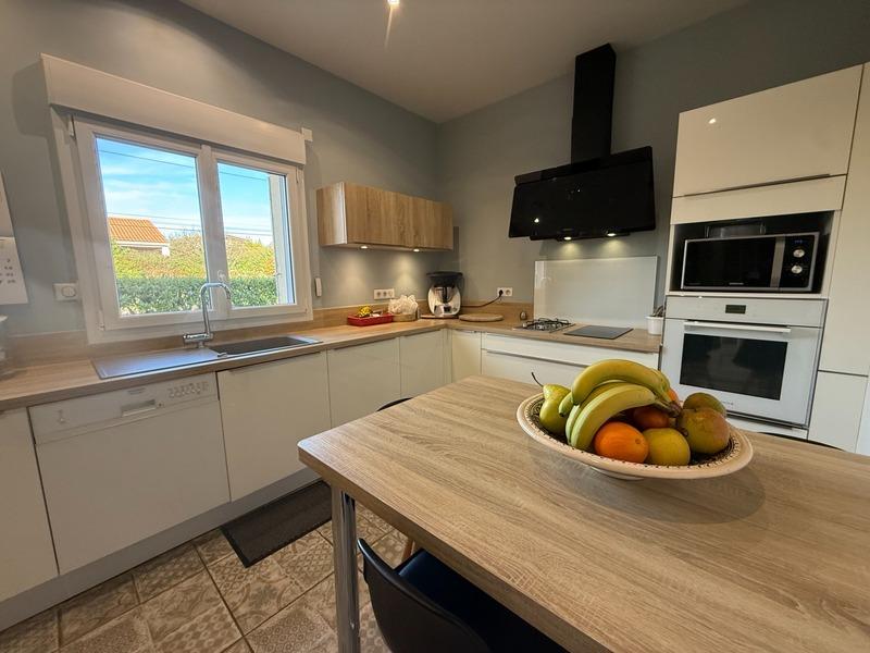 Maison - 229 m² - 8 pièces