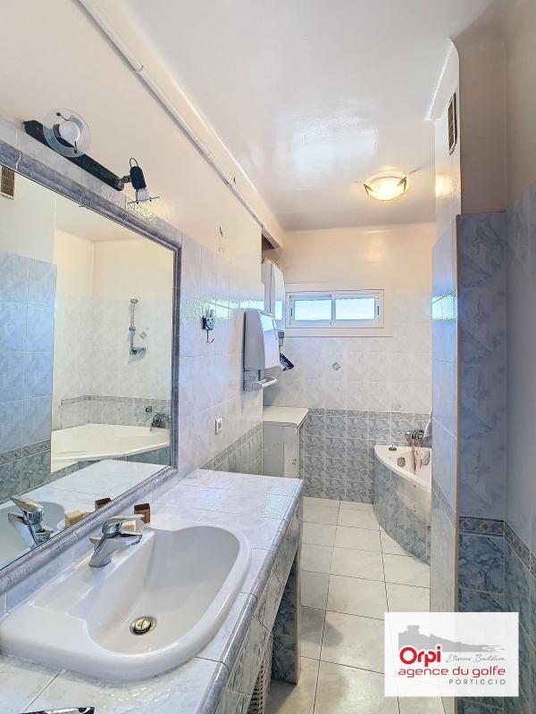 Appartement - 87 m² - 4 pièces