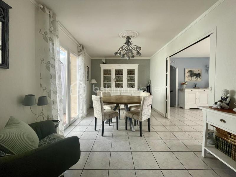 Pavillon - 110 m² - 5 pièces