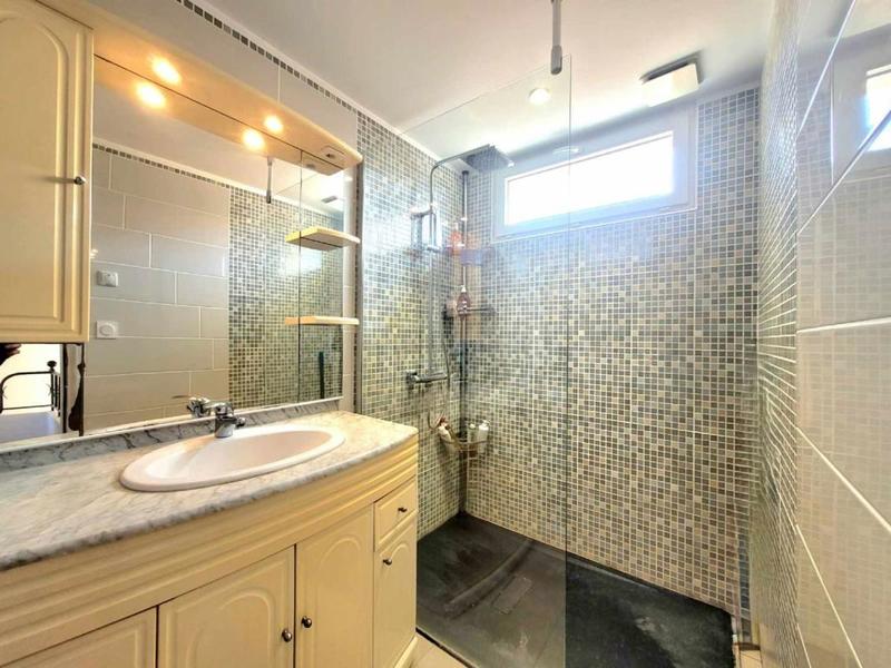 Maison - 97 m² - 4 pièces