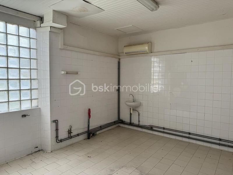 Immeuble - 220 m² - 9 pièces