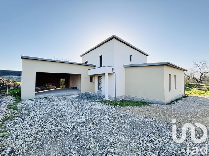 Maison - 191 m² - 7 pièces