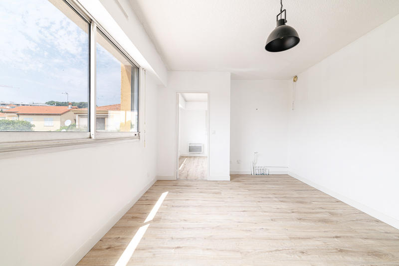 Local commercial - 40 m² - 2 pièces