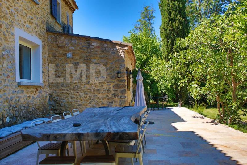 Maison - 170 m² - 6 pièces