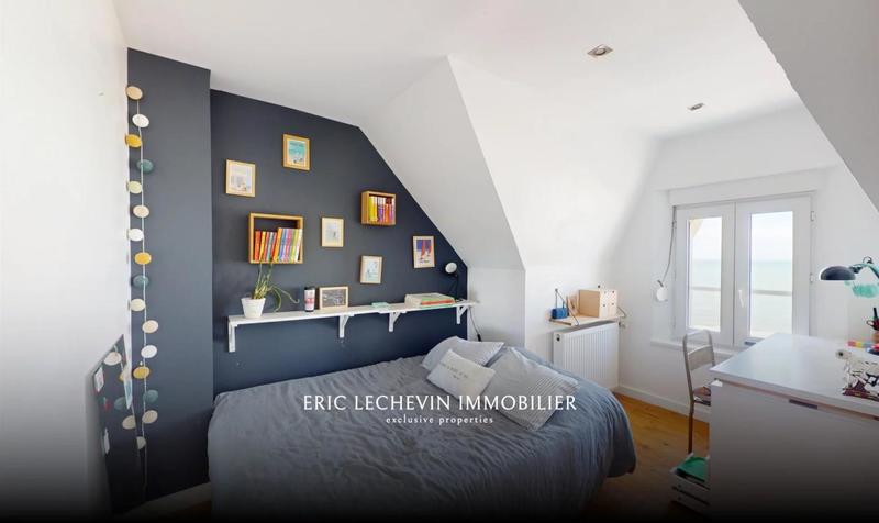 Villa - 136 m² - 8 pièces