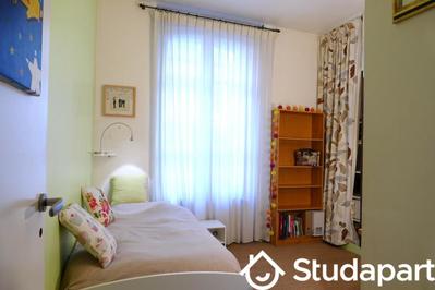 Chambre - 95 m² - 1 pièce