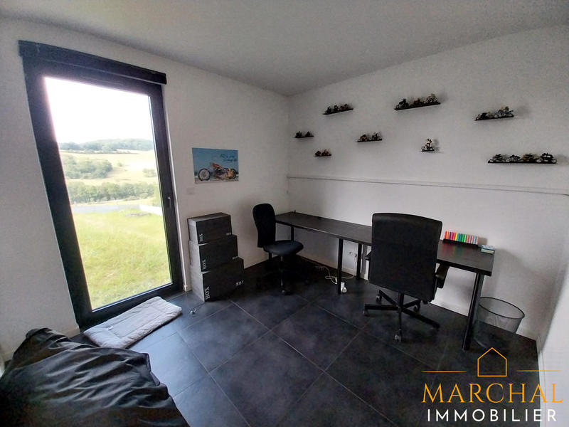 Villa - 206 m² - 6 pièces