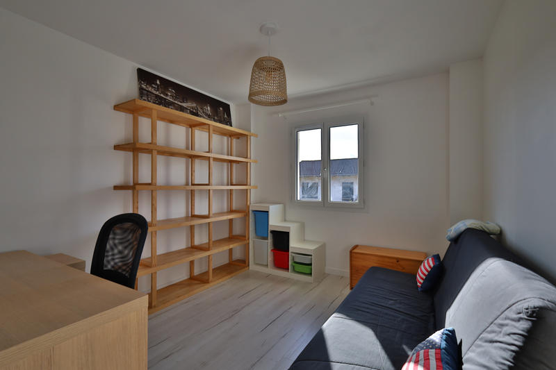 Maison - 200 m² - 4 pièces