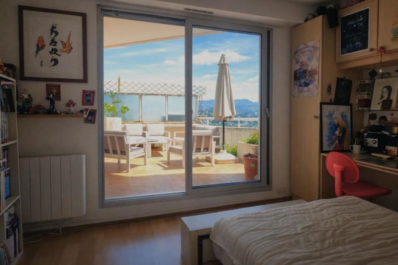 Appartement - 138 m² - 5 pièces