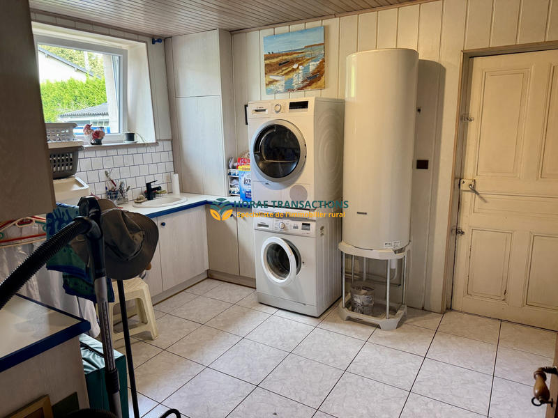 Maison - 205 m² - 6 pièces