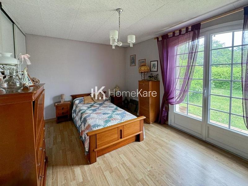 Maison - 180 m² - 6 pièces