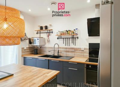 Maison - 140 m² - 5 pièces
