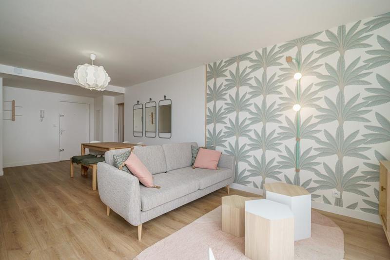 Appartement - 96 m² - 6 pièces