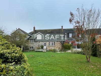 Maison - 240 m² - 7 pièces