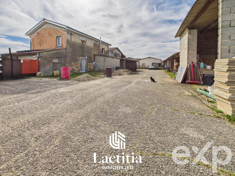 Maison - 105 m² - 4 pièces