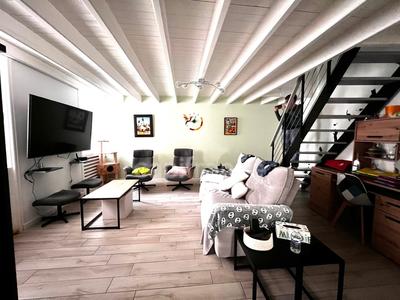 Maison de ville - 93 m² - 3 pièces