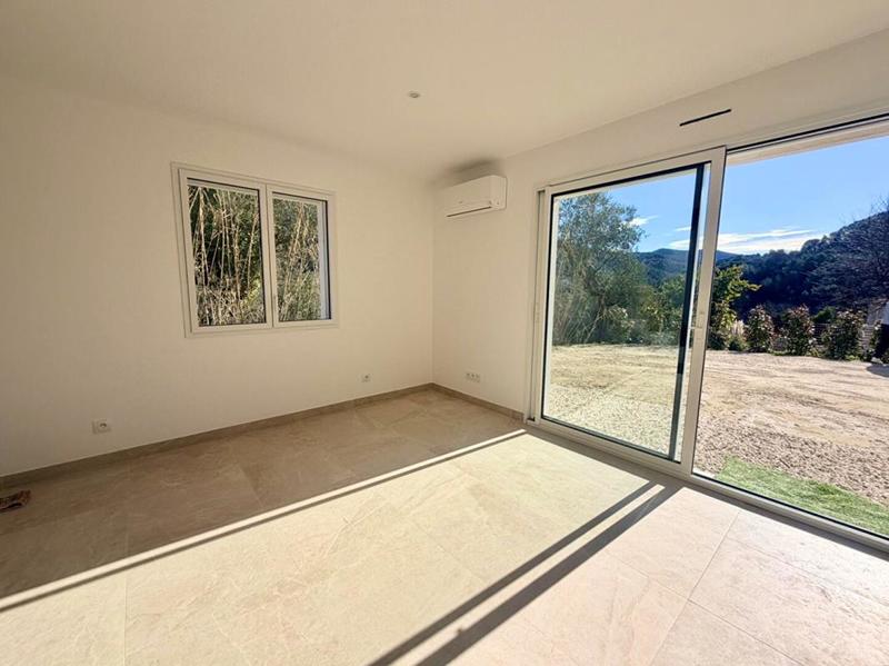 Villa - 122 m² - 4 pièces