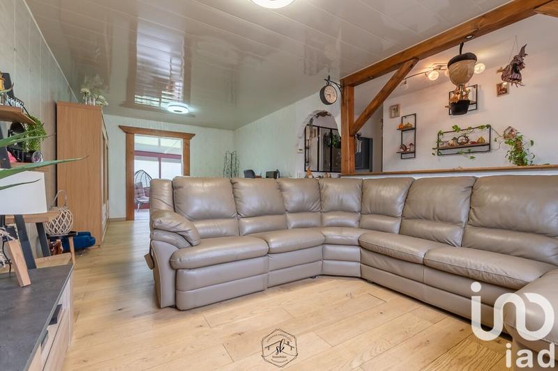 Maison - 127 m² - 8 pièces