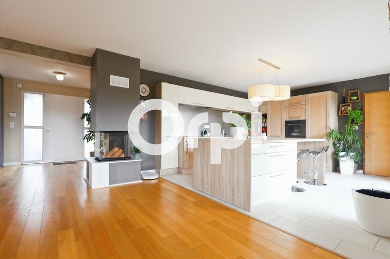 Maison - 172 m² - 7 pièces