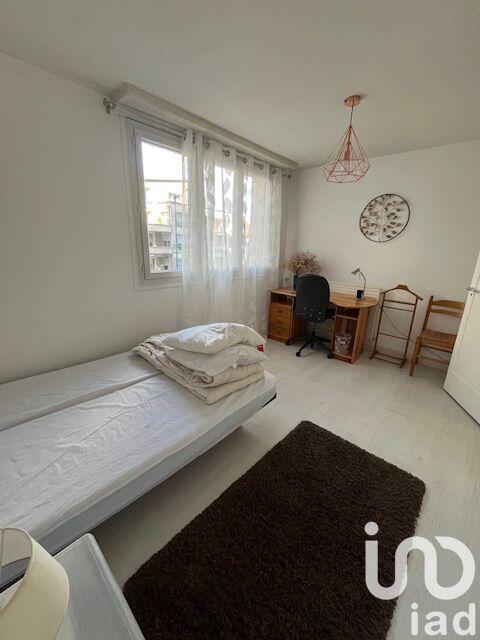 Appartement - 83 m² - 4 pièces