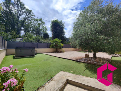 Maison ancienne - 97 m² - 4 pièces