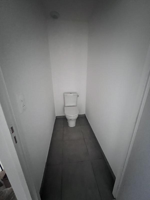 Pavillon - 93 m² - 4 pièces