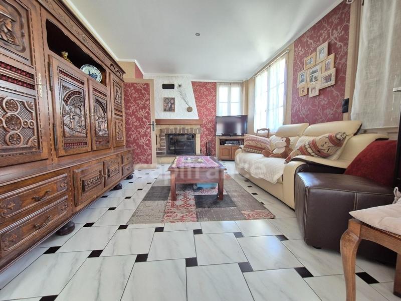 Maison - 190 m² - 7 pièces