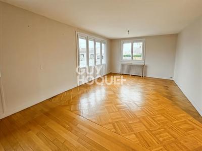 Maison - 65 m² - 3 pièces