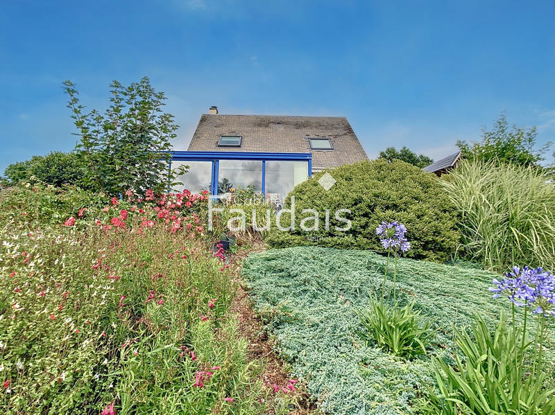 Maison - 122 m² - 6 pièces